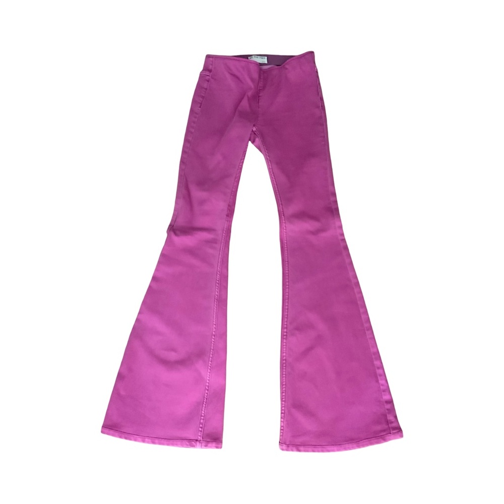 "FREE PEOPLE Penny Pull-On Flare Jeans - Pink